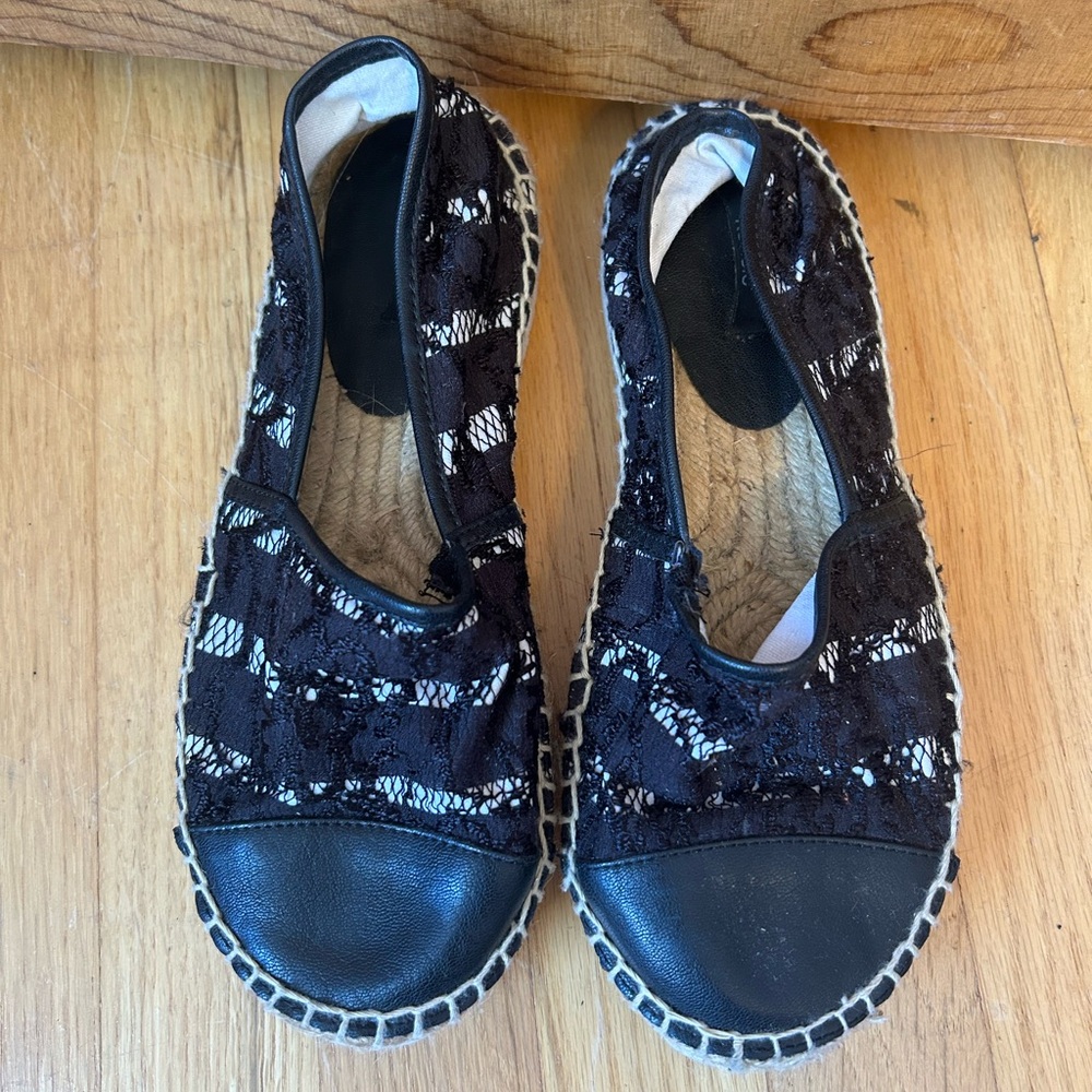 Kensie Lavana Black Lace Espadrille
Flats Size 7.5